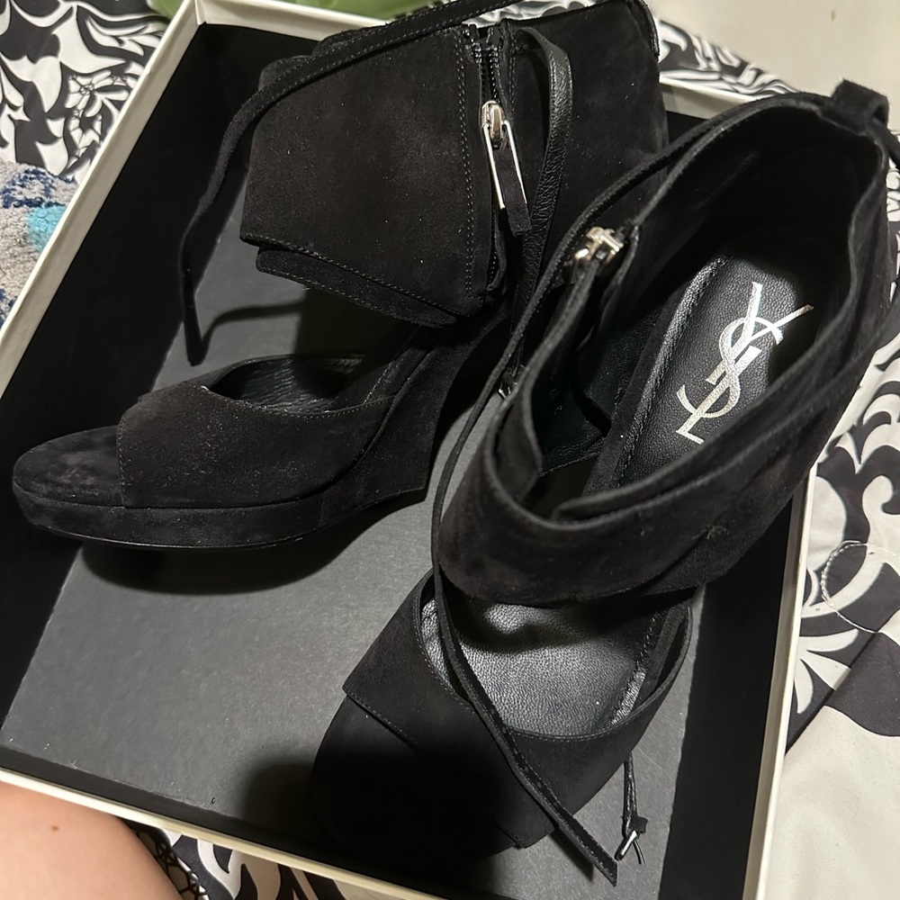 Authentic ysl heels